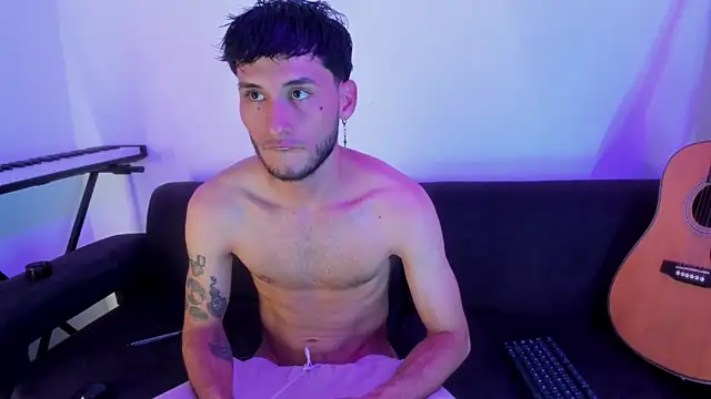 Henrikk senn online show from 11/13/25, 10:52