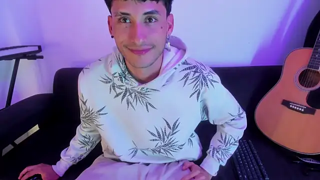 Henrikk senn online show from 01/10/26, 01:51