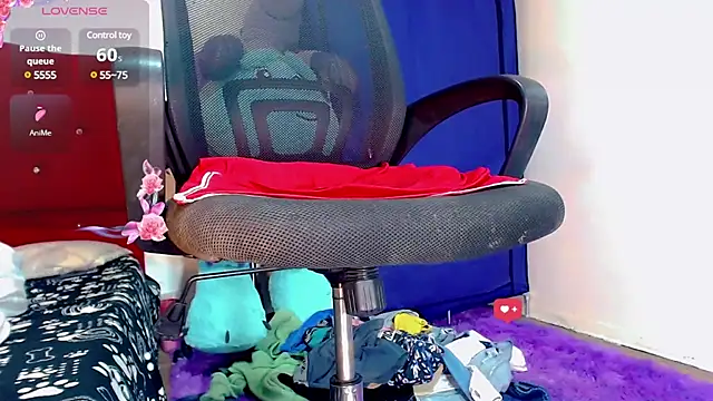 nicol gill  online show from 01/27/25, 11:11