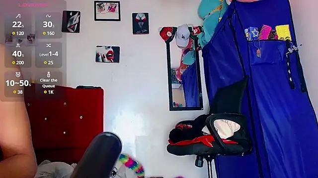 nicol gill  online show from 02/14/25, 01:40