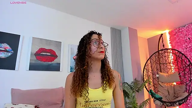 Angela donnato online show from 02/10/25, 03:35