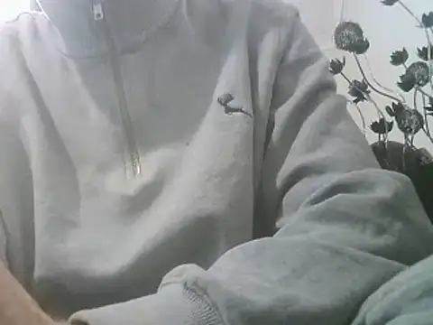 Snapshot of PocoLoco420 chatting on 11/16/25, 10:48 PocoLoco420 online show from 11/16/25, 10:48