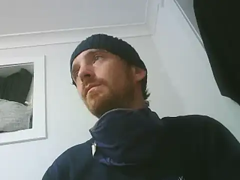 Snapshot of PocoLoco420 chatting on 11/20/25, 01:17 PocoLoco420 online show from 11/20/25, 01:17