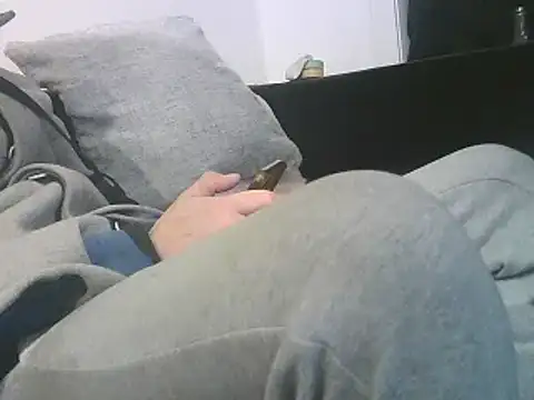 Snapshot of PocoLoco420 chatting on 12/14/25, 06:56 PocoLoco420 online show from 12/14/25, 06:56