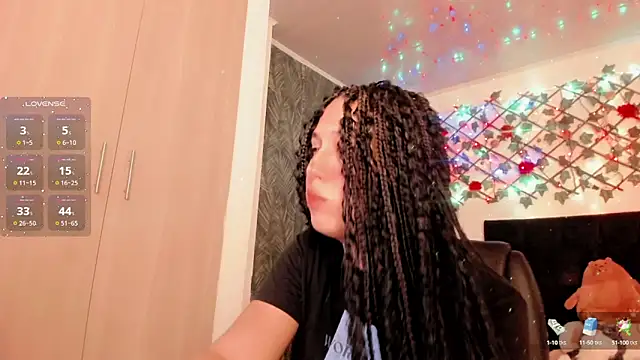 Lilith Miller21 online show from 10/10/25, 07:24