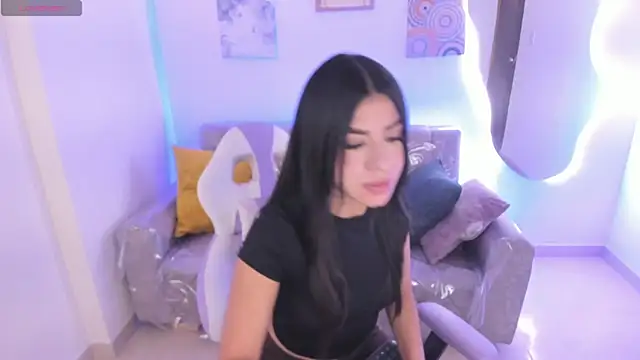 Snapshot of Charlotte_cowell_sub1_ chatting on 11/08/25, 05:45 Charlotte cowell sub1 online show from 11/08/25, 05:45