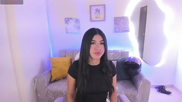 Snapshot of Charlotte_cowell_sub1_ chatting on 11/12/25, 03:12 Charlotte cowell sub1 online show from 11/12/25, 03:12