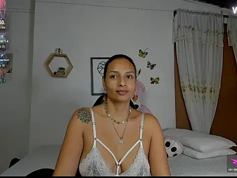 mykaelahoney online show from 11/24/25, 04:56