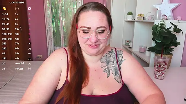 lovely adelle online show from 12/19/24, 11:18