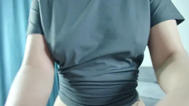 RileyMee online show from 12/28/24, 03:15