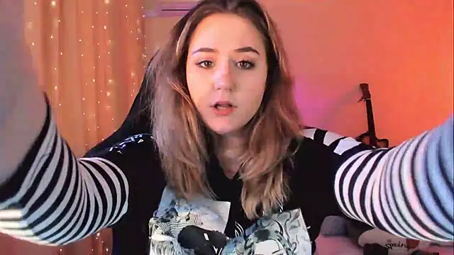 Diana Flower online show from 02/22/25, 10:51