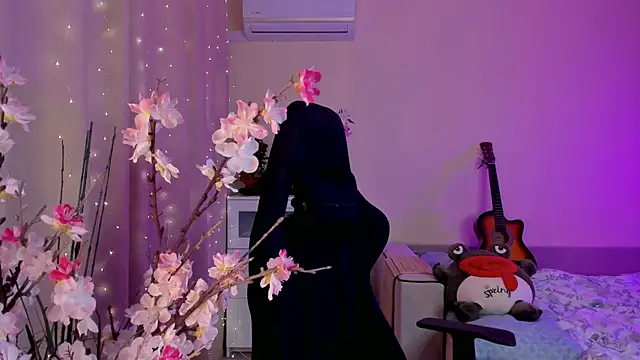 Diana Flower online show from 03/21/25, 04:18