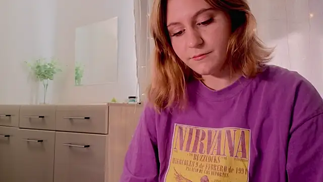 Diana Flower online show from 09/26/25, 09:24