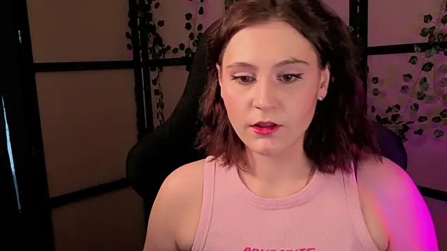 Diana Flower online show from 03/19/26, 12:20