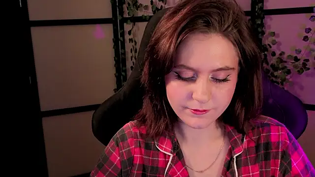 Diana Flower online show from 03/21/26, 10:09