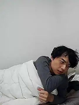 Snapshot of whitebriefboy chatting on 01/22/25, 02:15 whitebriefboy online show from 01/22/25, 02:15