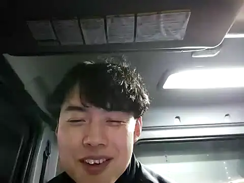 Snapshot of whitebriefboy chatting on 02/02/25, 05:26 whitebriefboy online show from 02/02/25, 05:26