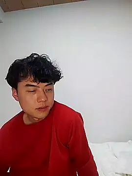 Snapshot of whitebriefboy chatting on 02/05/25, 04:14 whitebriefboy online show from 02/05/25, 04:14