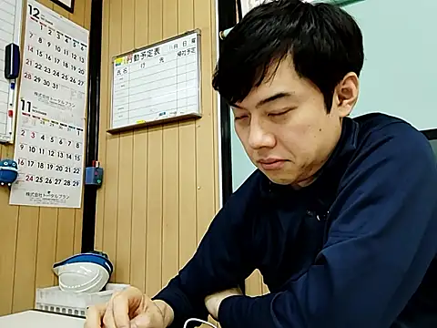 Snapshot of whitebriefboy chatting on 11/06/25, 12:39 whitebriefboy online show from 11/06/25, 12:39