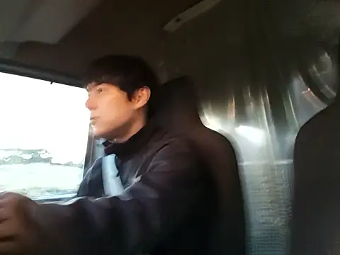 whitebriefboy online show from 03/06/26, 09:11