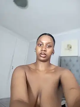 Candy Love 18 online show from 02/13/25, 03:35