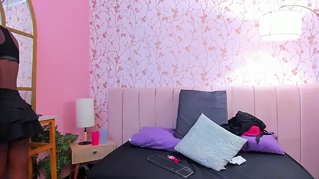 amber-hill online show from 10/01/25, 07:09