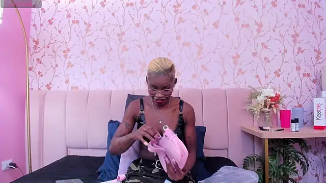 amber-hill online show from 02/04/26, 07:20