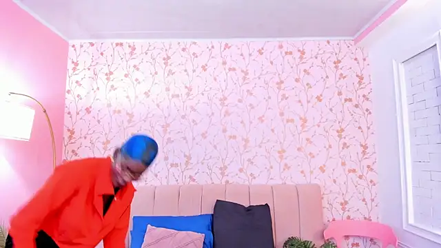 amber-hill online show from 02/28/26, 07:04