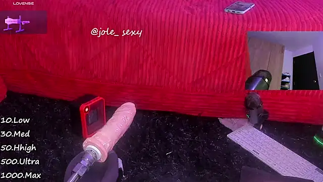 jolee   online show from 01/13/25, 06:16