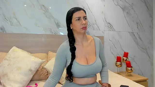 jhasly am online show from 06/08/26, 12:05