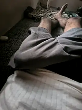 Yours daddy6728 online show from 03/04/26, 12:44