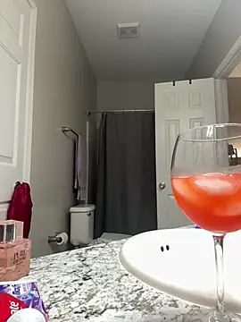 SexyHoneyRedd online show from 02/17/25, 11:42