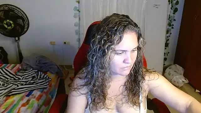 helenca43 online show from 09/13/25, 11:15