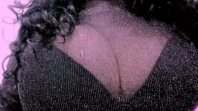 Snapshot of valeriasexxx chatting on 10/25/25, 11:07 valeriasexxx online show from 10/25/25, 11:07