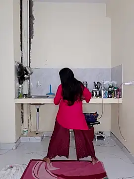 riya190 online show from 03/28/26, 05:01