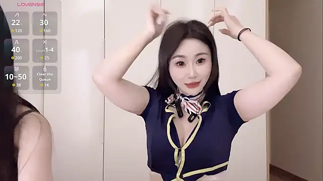 Snapshot of Sweet-Angel999 chatting on 03/03/25, 03:20 Sweet-Angel999 online show from 03/03/25, 03:20