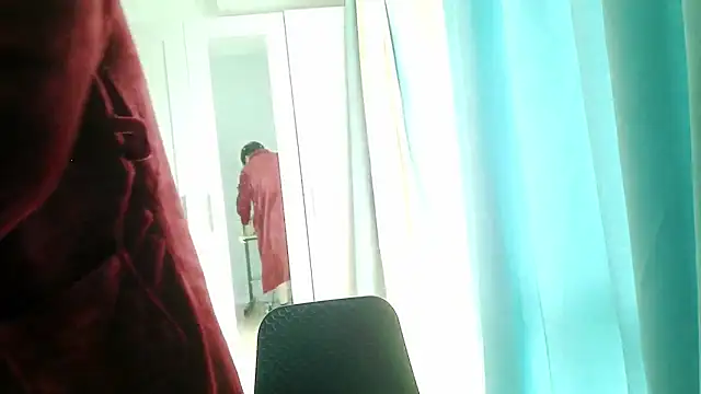 shuai321 online show from 03/10/25, 06:38