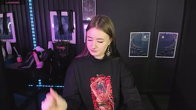 Lily Moonlight online show from 01/14/25, 08:41