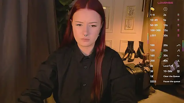 Lily Moonlight online show from 04/04/26, 02:03