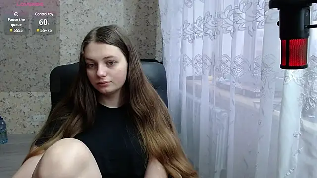 Nana Hot online show from 01/10/25, 07:14