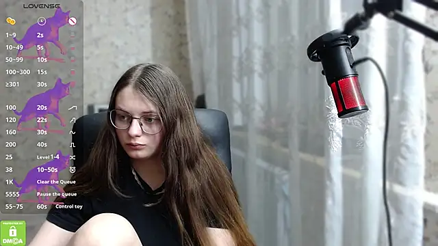 Nana Hot online show from 02/25/25, 04:10