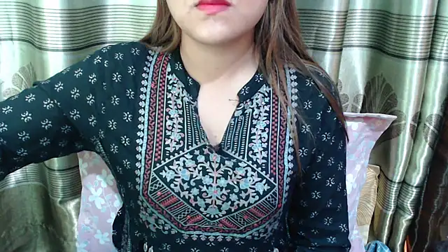 queen angelina online show from 02/20/26, 10:54