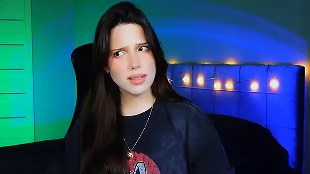 Stacy Gonzales  online show from 12/13/24, 09:13