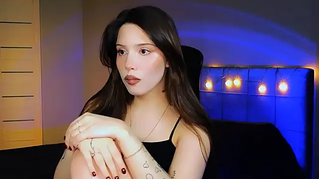 Stacy Gonzales  online show from 12/15/24, 09:13