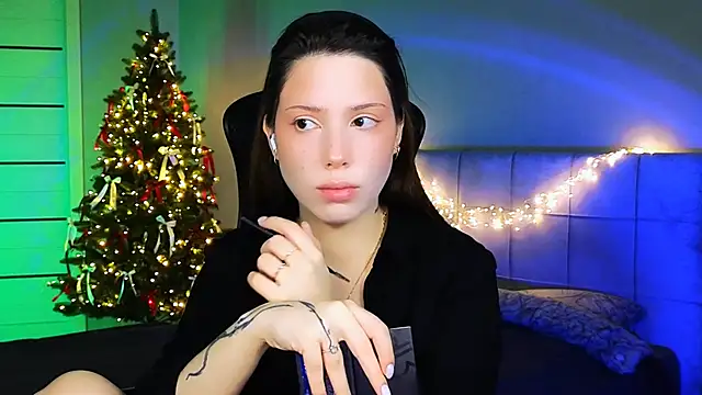 Stacy Gonzales  online show from 01/04/25, 06:19