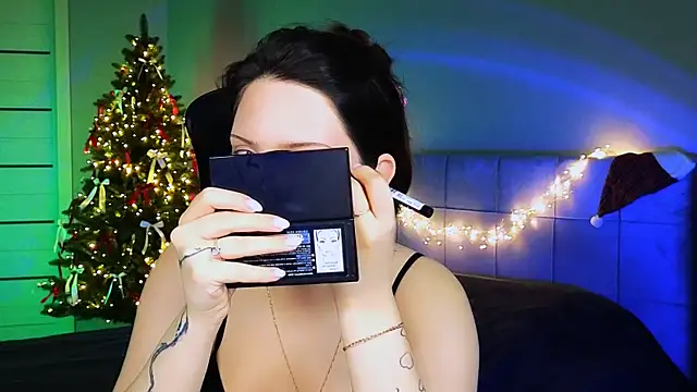 Stacy Gonzales  online show from 01/19/25, 06:20