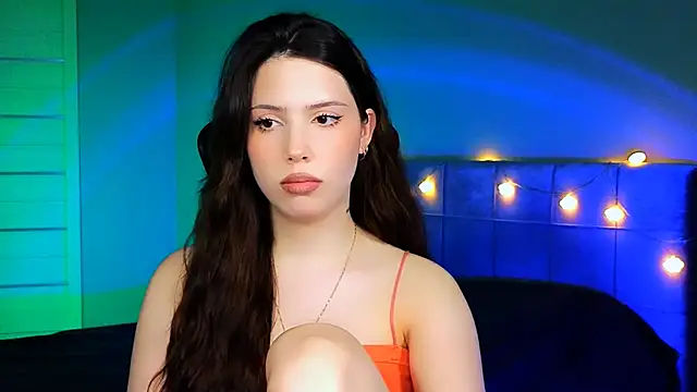 Stacy Gonzales  online show from 02/05/25, 09:46