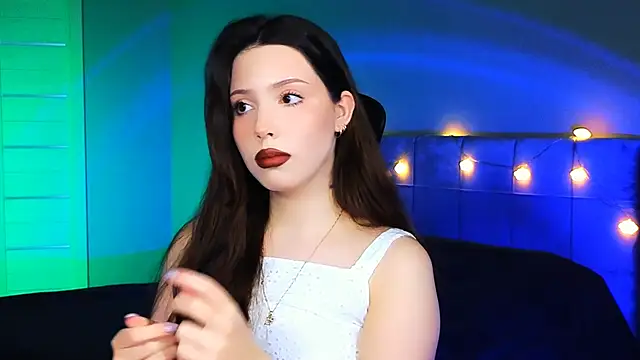 Stacy Gonzales  online show from 02/26/25, 09:32