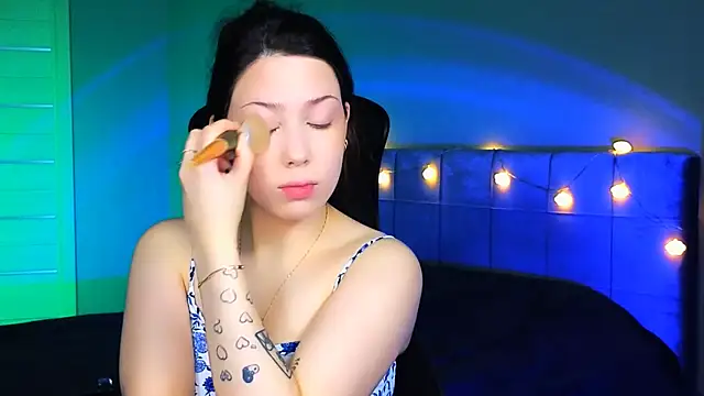 Stacy Gonzales  online show from 03/09/25, 06:06