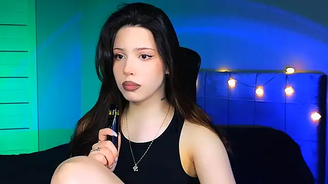 Stacy Gonzales  online show from 03/16/25, 06:09